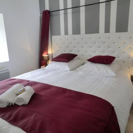 Gite Du Chateau Eclassan Экстерьер фото